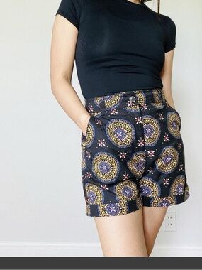 Anthropologie Maeve 6 NWOT Medallion Print
